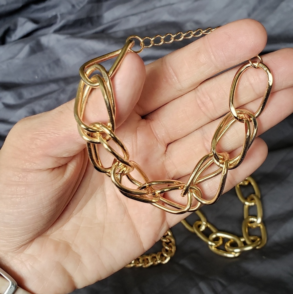 ⛔️Gone to Goodwill!⛔️ Jewelry Bundle - Picture 2 of 6